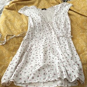 Brandy Melville white flowered wrap dress!